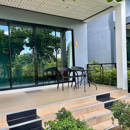 Pa Khlok Moonlight Cottage מראה חיצוני תמונה